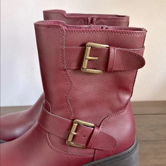 NIB [Sun + Stone] Lionell Faux Leather Buckle Motorcycle Heeled Boots Womens 5.5 - Picture 6 of 13